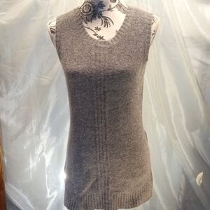 Source Unknown Gray Sleeveless Knit Tunic